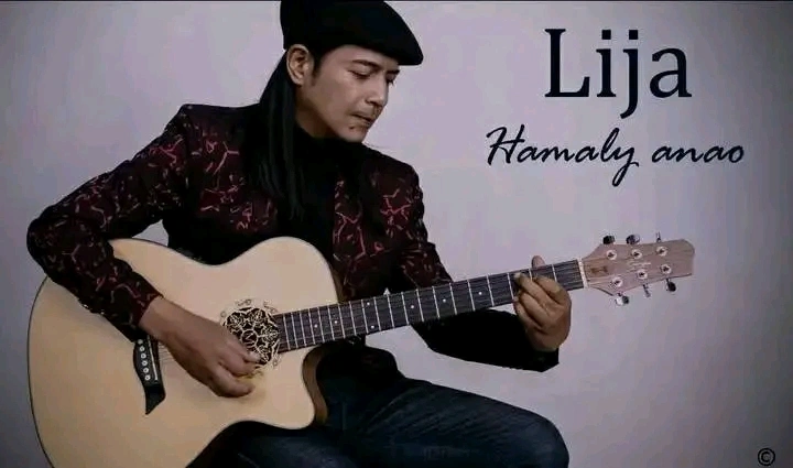 Carte ethnique de Madagascar, édition 1958 par Deschamps