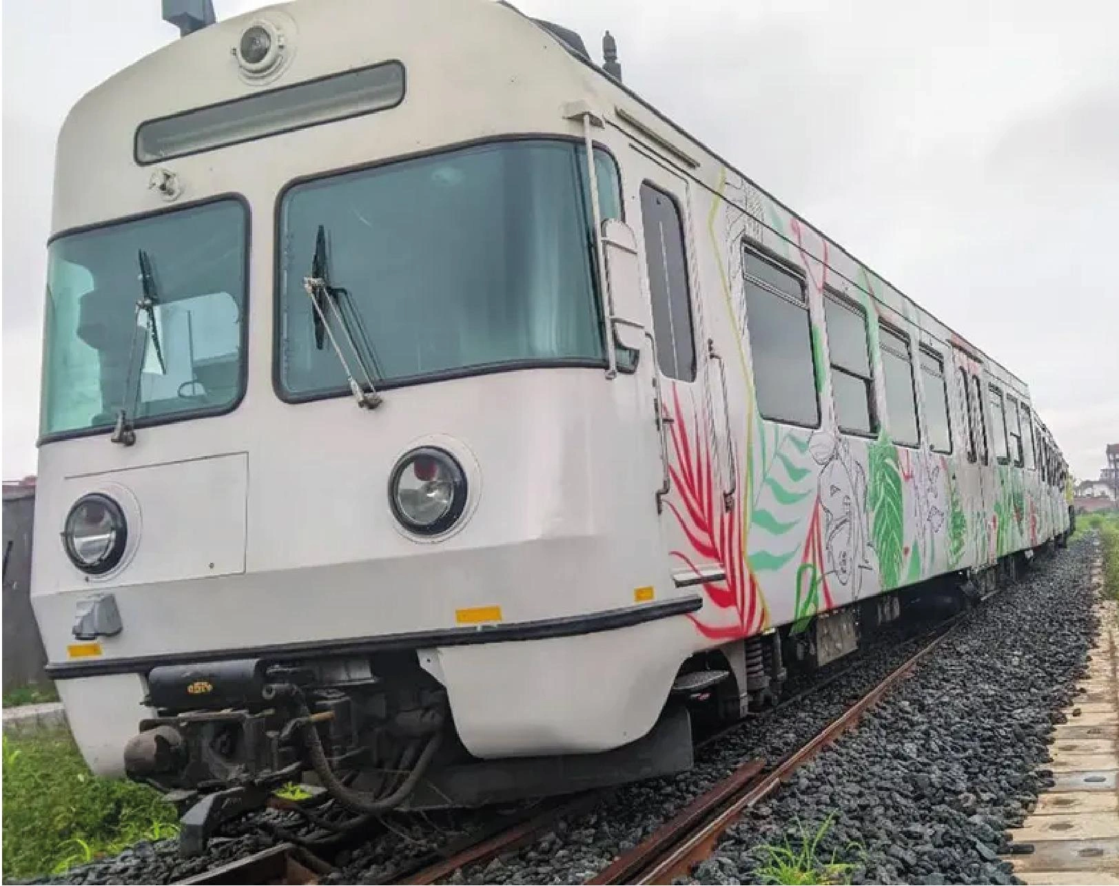 Train urbain Soarano-Ambohimanambola