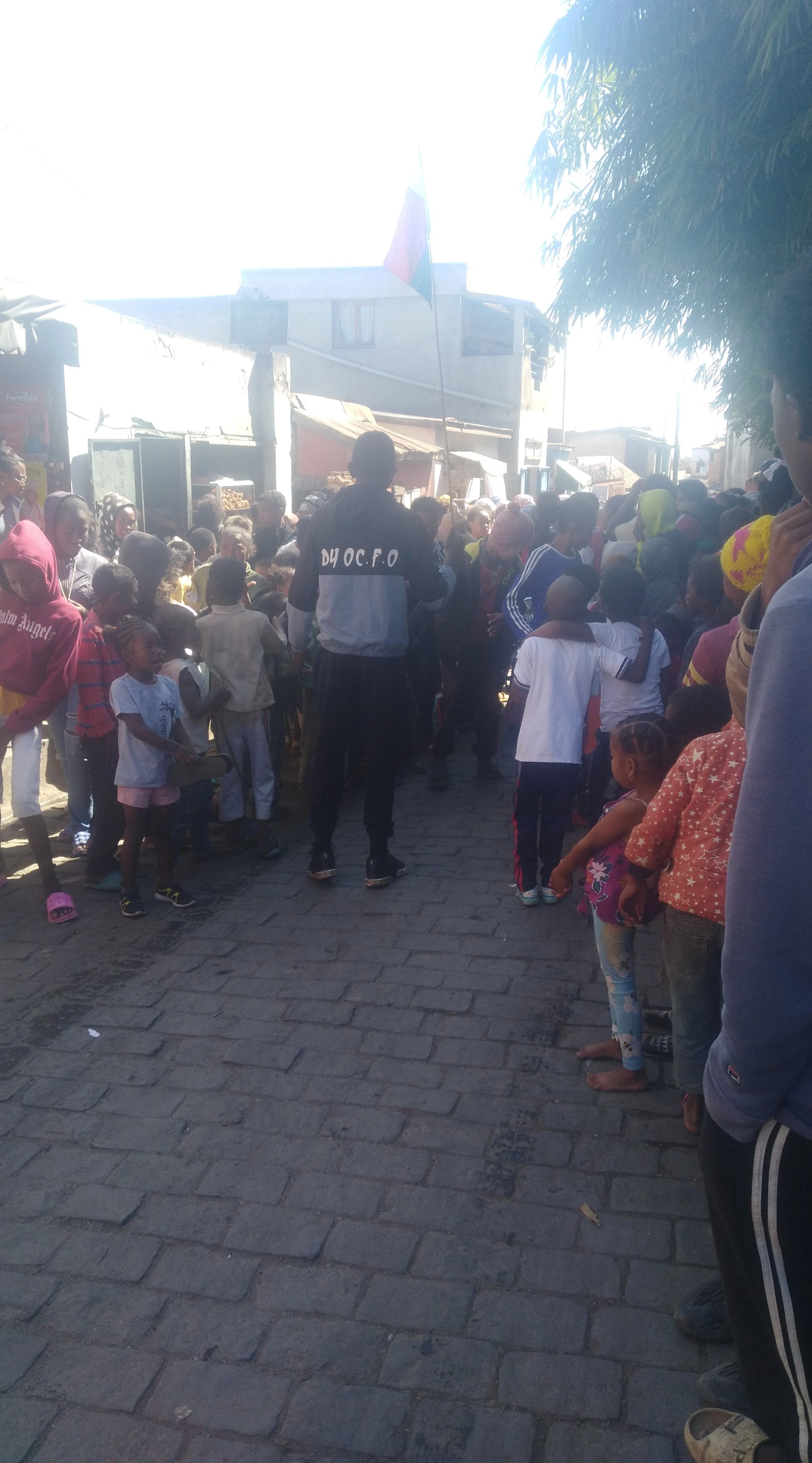 Ambiance de la saison de circoncision à Madagascar