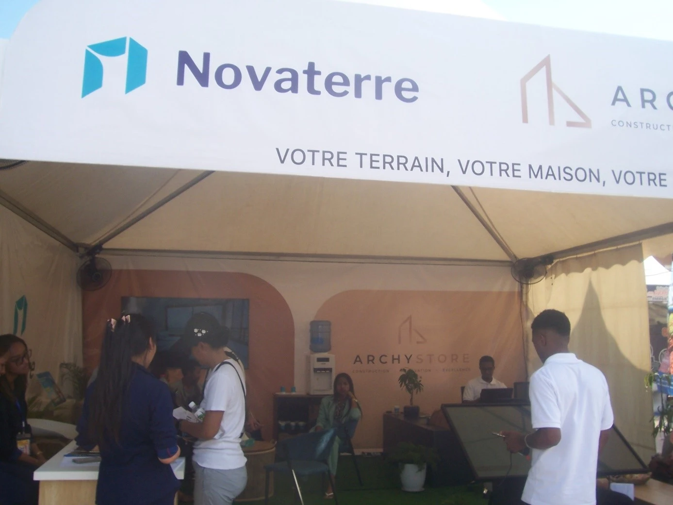 NOVATERRE ARCHYSTORE