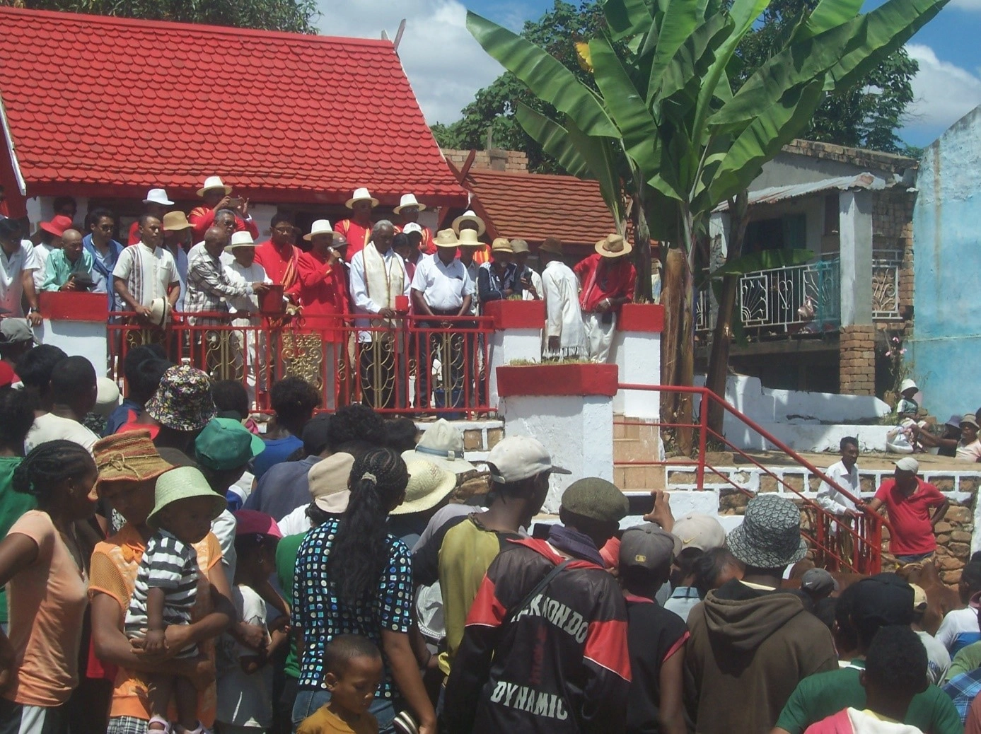 Taombaovao malagasy »-Anosimanjaka : 465 è nouvel an traditionnel, résurgence du passé et « Alahamadibe » confirmé